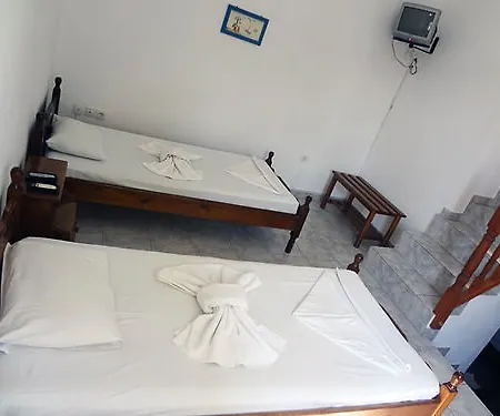 Apartament Haroula *