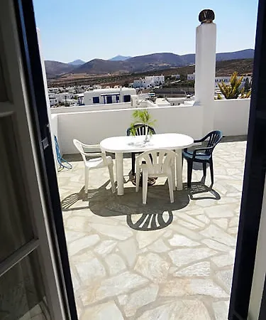 Haroula Apartment Naousa (Paros)